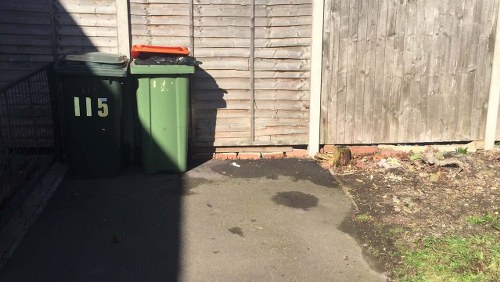 Furniture donation pickup in Morden